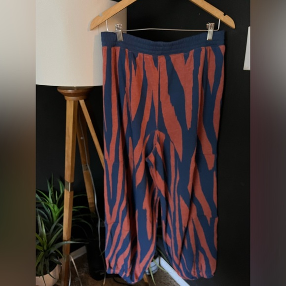 NWOT FREE PEOPLE MOVEMENT Baller Printed Pants MSRP $128 Size L - Picture 11 of 13